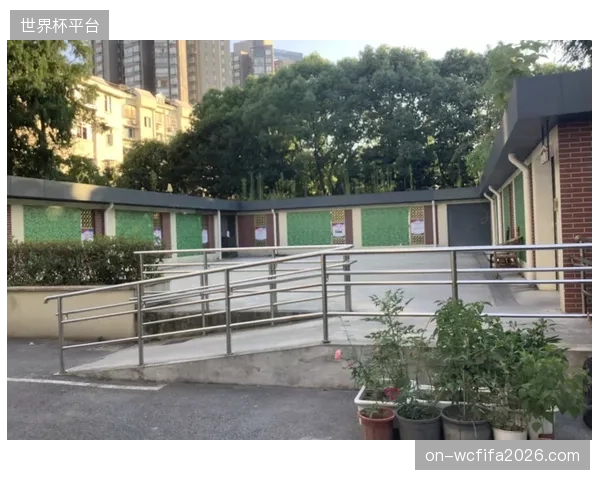 新建高档小区的运动区为何依然缺乏老年人位置